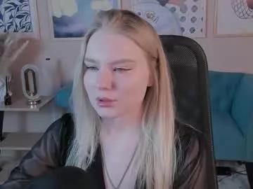 Explore our customizable camsite and control the action in our nonude live cam feeds, with vibrating toys, satisfaction, and more.