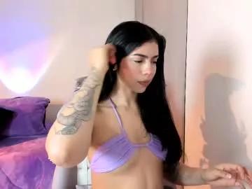 Girls free live sex cams: Check out the satisfaction of typing and cam2cam with our sensual livestreamers, who will teach you all about temptation and desires with their smoking hot physiques.