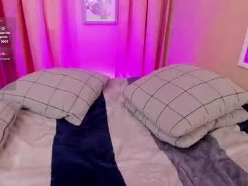 Girls free live sex cams: Check out the satisfaction of typing and cam2cam with our sensual livestreamers, who will teach you all about temptation and desires with their smoking hot physiques.