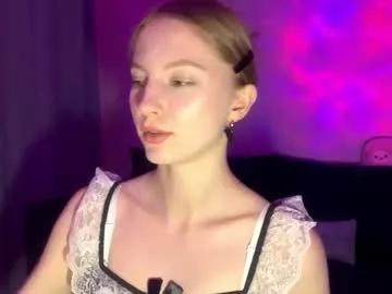 Girls free live sex cams: Check out the satisfaction of typing and cam2cam with our sensual livestreamers, who will teach you all about temptation and desires with their smoking hot physiques.