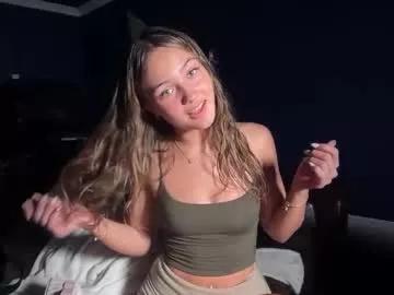Girls free live sex cams: Check out the satisfaction of typing and cam2cam with our sensual livestreamers, who will teach you all about temptation and desires with their smoking hot physiques.