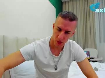 Girls free live sex cams: Check out the satisfaction of typing and cam2cam with our sensual livestreamers, who will teach you all about temptation and desires with their smoking hot physiques.