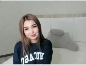 Girls free live sex cams: Check out the satisfaction of typing and cam2cam with our sensual livestreamers, who will teach you all about temptation and desires with their smoking hot physiques.