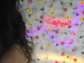 Girls free live sex cams: Check out the satisfaction of typing and cam2cam with our sensual livestreamers, who will teach you all about temptation and desires with their smoking hot physiques.