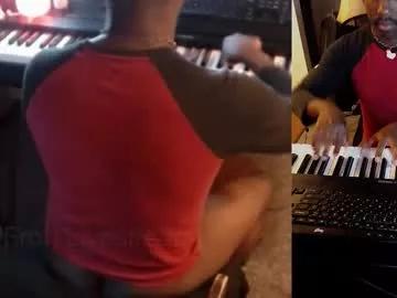 Bicepsandfrot webcams show profile image 