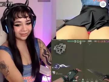black_viperr from Chaturbate is Freechat