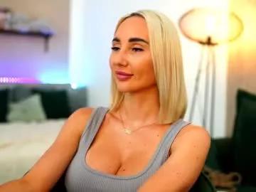 blondiefromtheblock from Chaturbate is Freechat