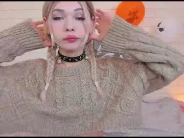 blondy_fina from Chaturbate is Freechat