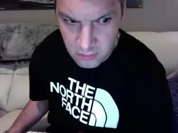 bobbydangler187 from Chaturbate