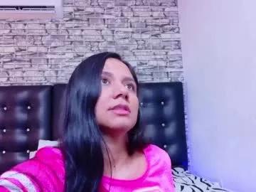 Girls free live sex cams: Check out the satisfaction of typing and cam2cam with our sensual livestreamers, who will teach you all about temptation and desires with their smoking hot physiques.
