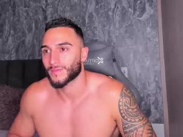 Girls free live sex cams: Check out the satisfaction of typing and cam2cam with our sensual livestreamers, who will teach you all about temptation and desires with their smoking hot physiques.