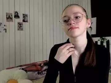 Girls free live sex cams: Check out the satisfaction of typing and cam2cam with our sensual livestreamers, who will teach you all about temptation and desires with their smoking hot physiques.
