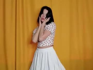 Girls free live sex cams: Check out the satisfaction of typing and cam2cam with our sensual livestreamers, who will teach you all about temptation and desires with their smoking hot physiques.
