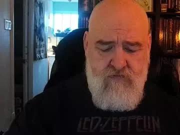 canada_bear from Chaturbate