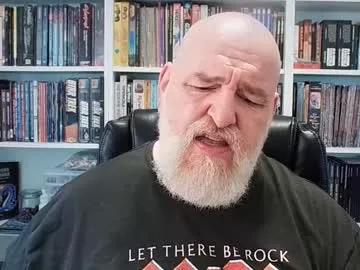 canada_bear from Chaturbate