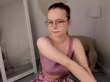 Watch the ultimate mesmerizing adult live sex cam experience with our sph page. With so many sph entertainers pick from