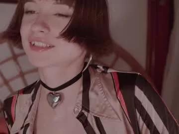 Girls free live sex cams: Check out the satisfaction of typing and cam2cam with our sensual livestreamers, who will teach you all about temptation and desires with their smoking hot physiques.