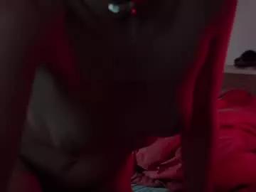 Girls free live sex cams: Check out the satisfaction of typing and cam2cam with our sensual livestreamers, who will teach you all about temptation and desires with their smoking hot physiques.