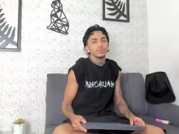 Girls free live sex cams: Check out the satisfaction of typing and cam2cam with our sensual livestreamers, who will teach you all about temptation and desires with their smoking hot physiques.