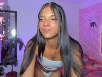 Girls free live sex cams: Check out the satisfaction of typing and cam2cam with our sensual livestreamers, who will teach you all about temptation and desires with their smoking hot physiques.