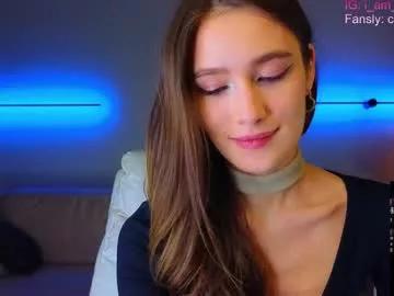 Spur your dreams, talk and cam2cam with smoking hot bigclit and assplay freechat cam hosts. Our picks of naughty trimmed-white, strapon & cheapest-privates-white live cams will incite your thirst. Discover their live productions here for free!