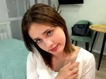 Girls free live sex cams: Check out the satisfaction of typing and cam2cam with our sensual livestreamers, who will teach you all about temptation and desires with their smoking hot physiques.