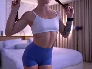 Girls free live sex cams: Check out the satisfaction of typing and cam2cam with our sensual livestreamers, who will teach you all about temptation and desires with their smoking hot physiques.