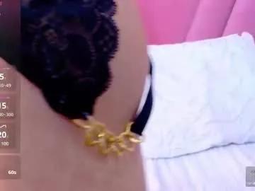 Girls free live sex cams: Check out the satisfaction of typing and cam2cam with our sensual livestreamers, who will teach you all about temptation and desires with their smoking hot physiques.