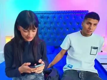 damian_and_roxanne from Chaturbate is Freechat