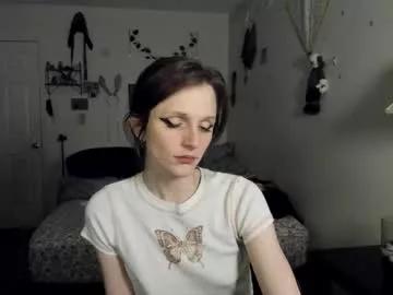 Girls free live sex cams: Check out the satisfaction of typing and cam2cam with our sensual livestreamers, who will teach you all about temptation and desires with their smoking hot physiques.