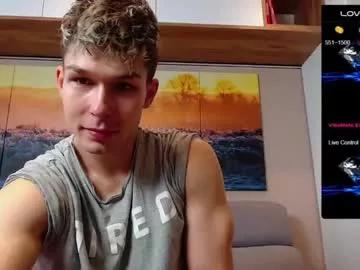 Girls free live sex cams: Check out the satisfaction of typing and cam2cam with our sensual livestreamers, who will teach you all about temptation and desires with their smoking hot physiques.
