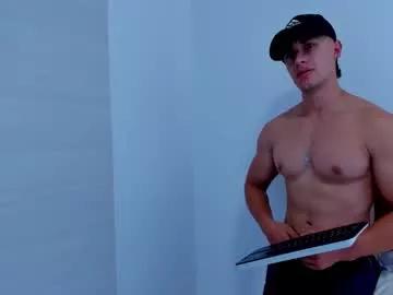 Girls free live sex cams: Check out the satisfaction of typing and cam2cam with our sensual livestreamers, who will teach you all about temptation and desires with their smoking hot physiques.