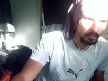 Divinebullet webcams show profile image 
