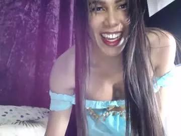 Girls free live sex cams: Check out the satisfaction of typing and cam2cam with our sensual livestreamers, who will teach you all about temptation and desires with their smoking hot physiques.