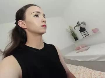 Girls free live sex cams: Check out the satisfaction of typing and cam2cam with our sensual livestreamers, who will teach you all about temptation and desires with their smoking hot physiques.
