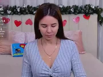 Girls free live sex cams: Check out the satisfaction of typing and cam2cam with our sensual livestreamers, who will teach you all about temptation and desires with their smoking hot physiques.