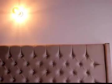 Girls free live sex cams: Check out the satisfaction of typing and cam2cam with our sensual livestreamers, who will teach you all about temptation and desires with their smoking hot physiques.