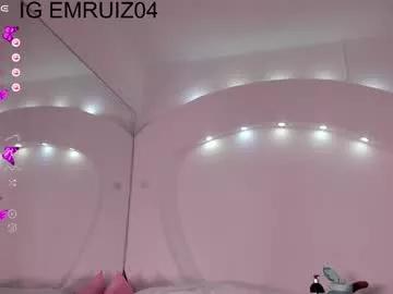 Girls free live sex cams: Check out the satisfaction of typing and cam2cam with our sensual livestreamers, who will teach you all about temptation and desires with their smoking hot physiques.