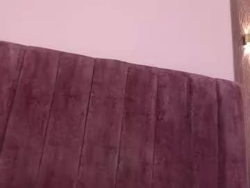 Girls free live sex cams: Check out the satisfaction of typing and cam2cam with our sensual livestreamers, who will teach you all about temptation and desires with their smoking hot physiques.