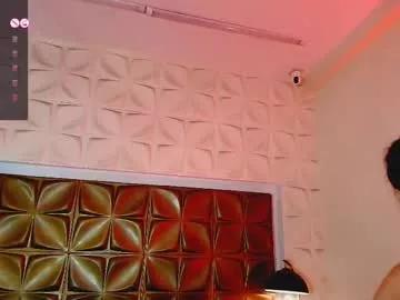Girls free live sex cams: Check out the satisfaction of typing and cam2cam with our sensual livestreamers, who will teach you all about temptation and desires with their smoking hot physiques.