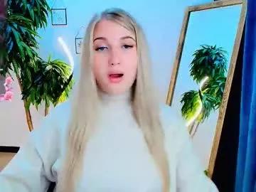 Girls free live sex cams: Check out the satisfaction of typing and cam2cam with our sensual livestreamers, who will teach you all about temptation and desires with their smoking hot physiques.
