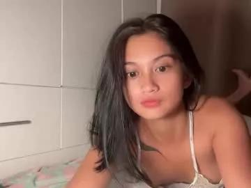 Girls free live sex cams: Check out the satisfaction of typing and cam2cam with our sensual livestreamers, who will teach you all about temptation and desires with their smoking hot physiques.