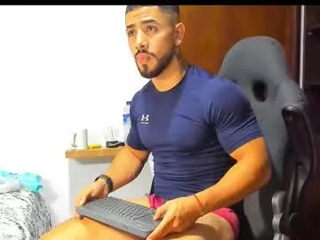 Girls free live sex cams: Check out the satisfaction of typing and cam2cam with our sensual livestreamers, who will teach you all about temptation and desires with their smoking hot physiques.