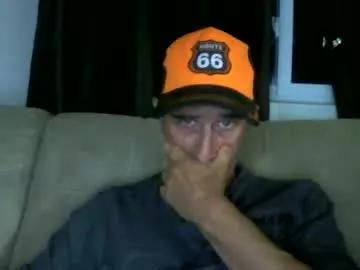 Fouraide42 webcams show profile image 
