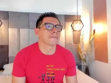 Girls free live sex cams: Check out the satisfaction of typing and cam2cam with our sensual livestreamers, who will teach you all about temptation and desires with their smoking hot physiques.