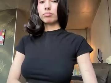 Girls free live sex cams: Check out the satisfaction of typing and cam2cam with our sensual livestreamers, who will teach you all about temptation and desires with their smoking hot physiques.