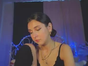 Girls free live sex cams: Check out the satisfaction of typing and cam2cam with our sensual livestreamers, who will teach you all about temptation and desires with their smoking hot physiques.