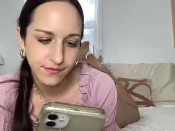greekgoddess19 from Chaturbate