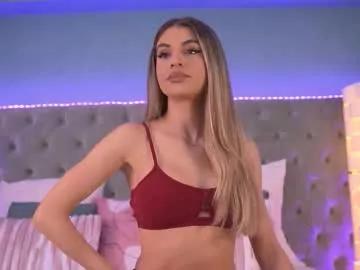 Girls free live sex cams: Check out the satisfaction of typing and cam2cam with our sensual livestreamers, who will teach you all about temptation and desires with their smoking hot physiques.