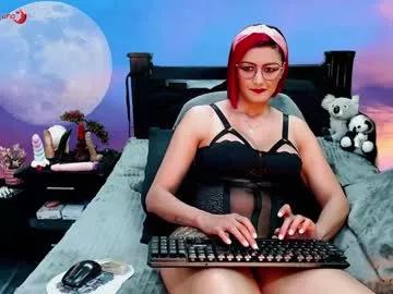 hanna_luna from Chaturbate